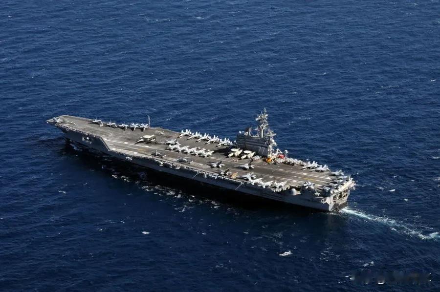 伊朗还是“妥协”了，美军“林肯”号航母编队正驻扎在阿曼湾东部地区，距离伊朗海岸线