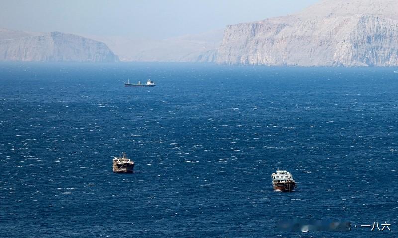 突发炸锅！伊朗突然放开霍尔木兹海峡，全球市场瞬间大变脸！
 
央视刚报！伊朗突然
