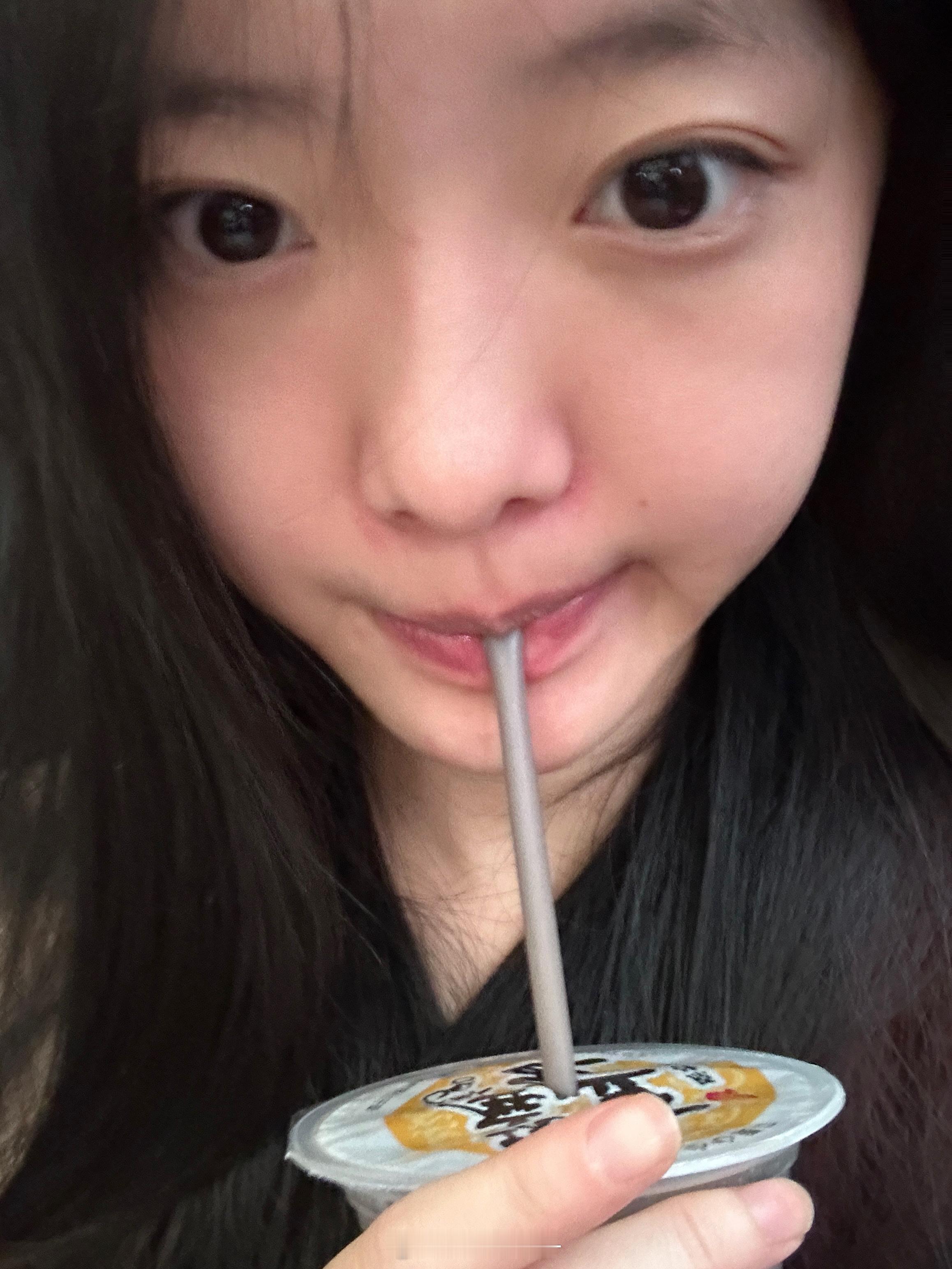 人家早起喝咖啡我早起就爱喝点豆浆 