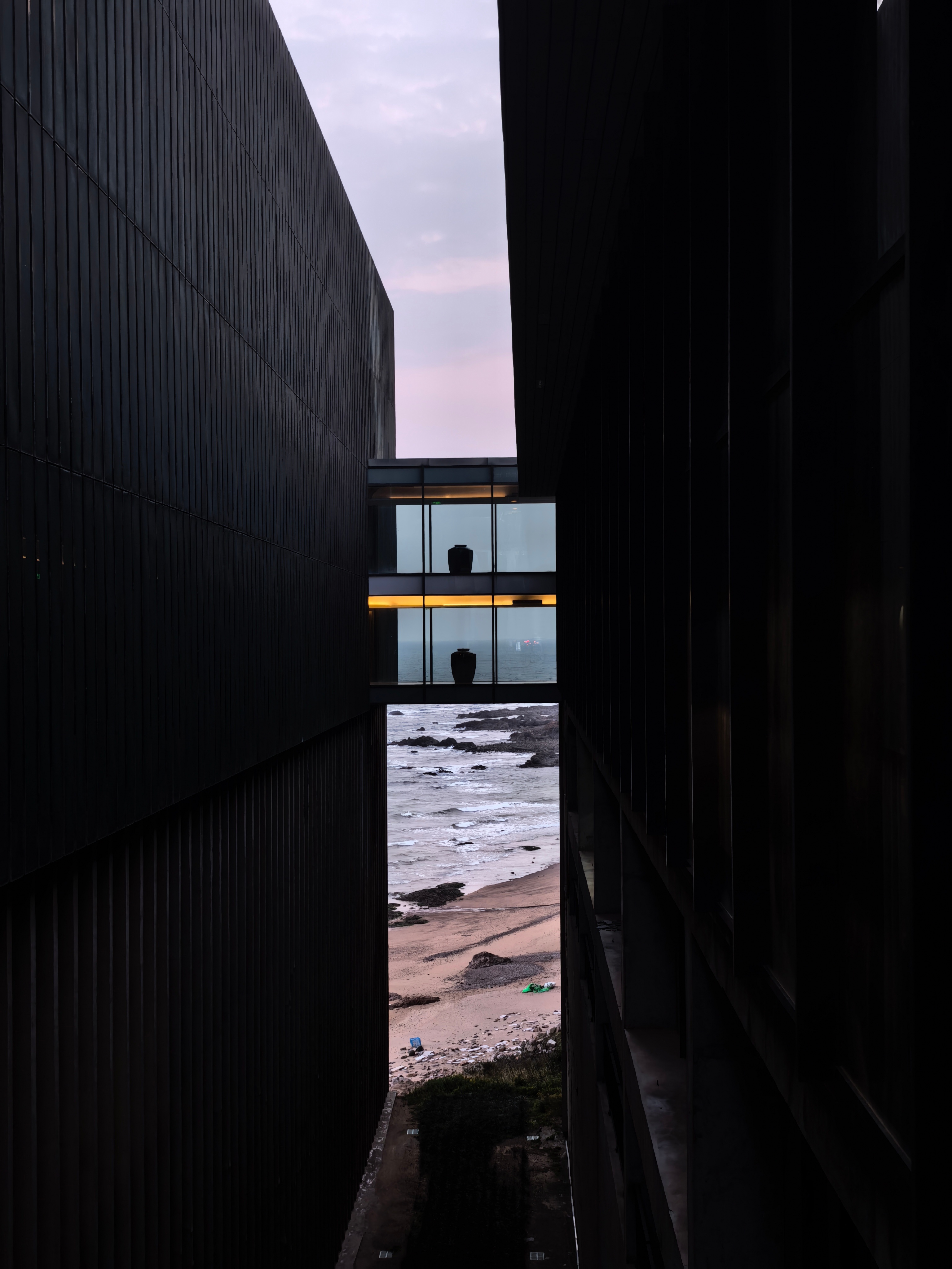 想给大家抽个奖但一时半会不知道抽啥我想想再配合做点优惠券晚安朋友们🌙 ​​​