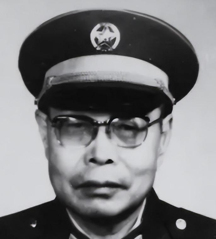 1956年彭德怀与吴信泉关心王扶之现状，他为何感叹大难不死？
1952年8月3日