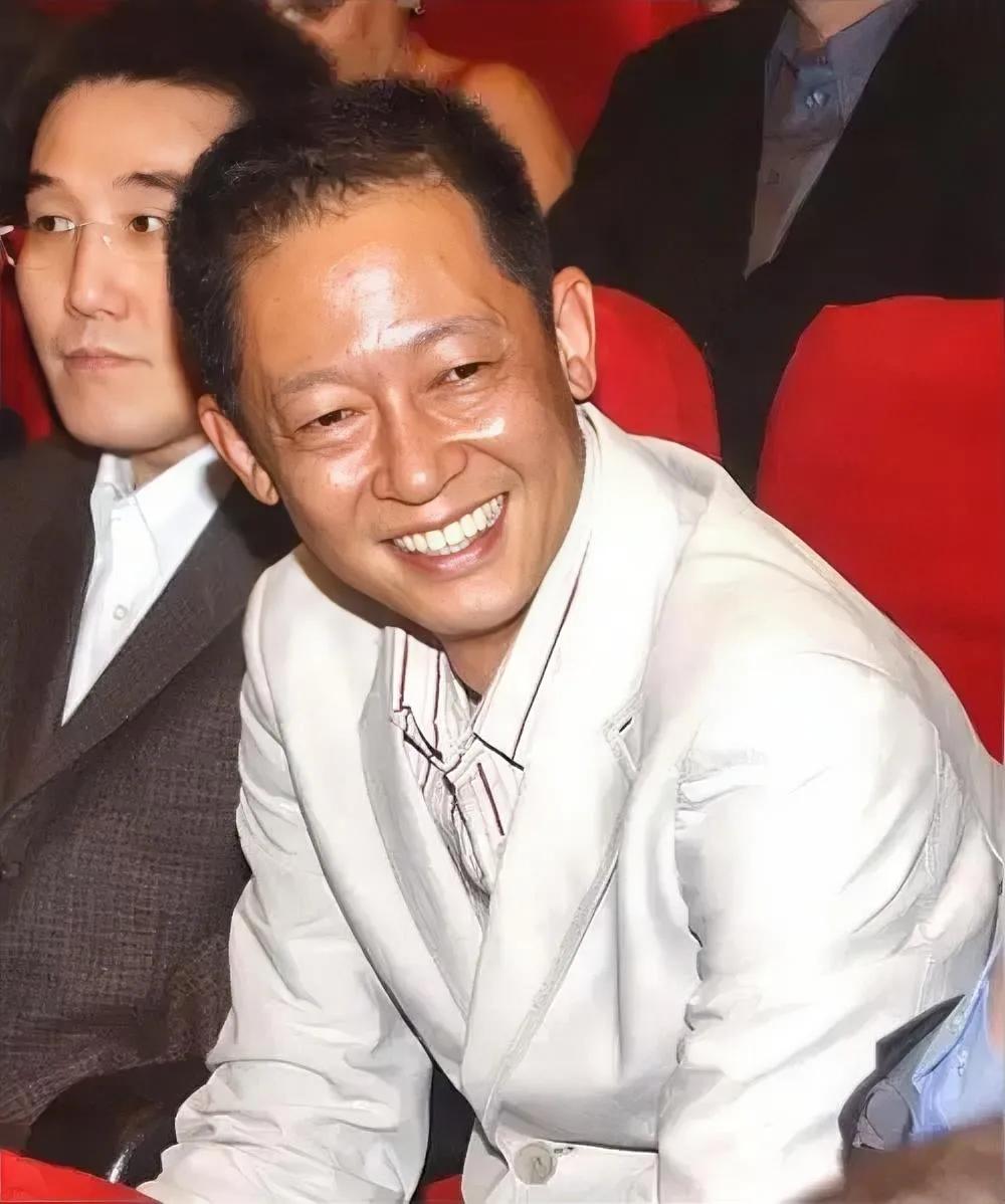 王志文说：
“别去操心他人，
哪怕是你的亲人，
多年形成的认知，
并非你只言片语
