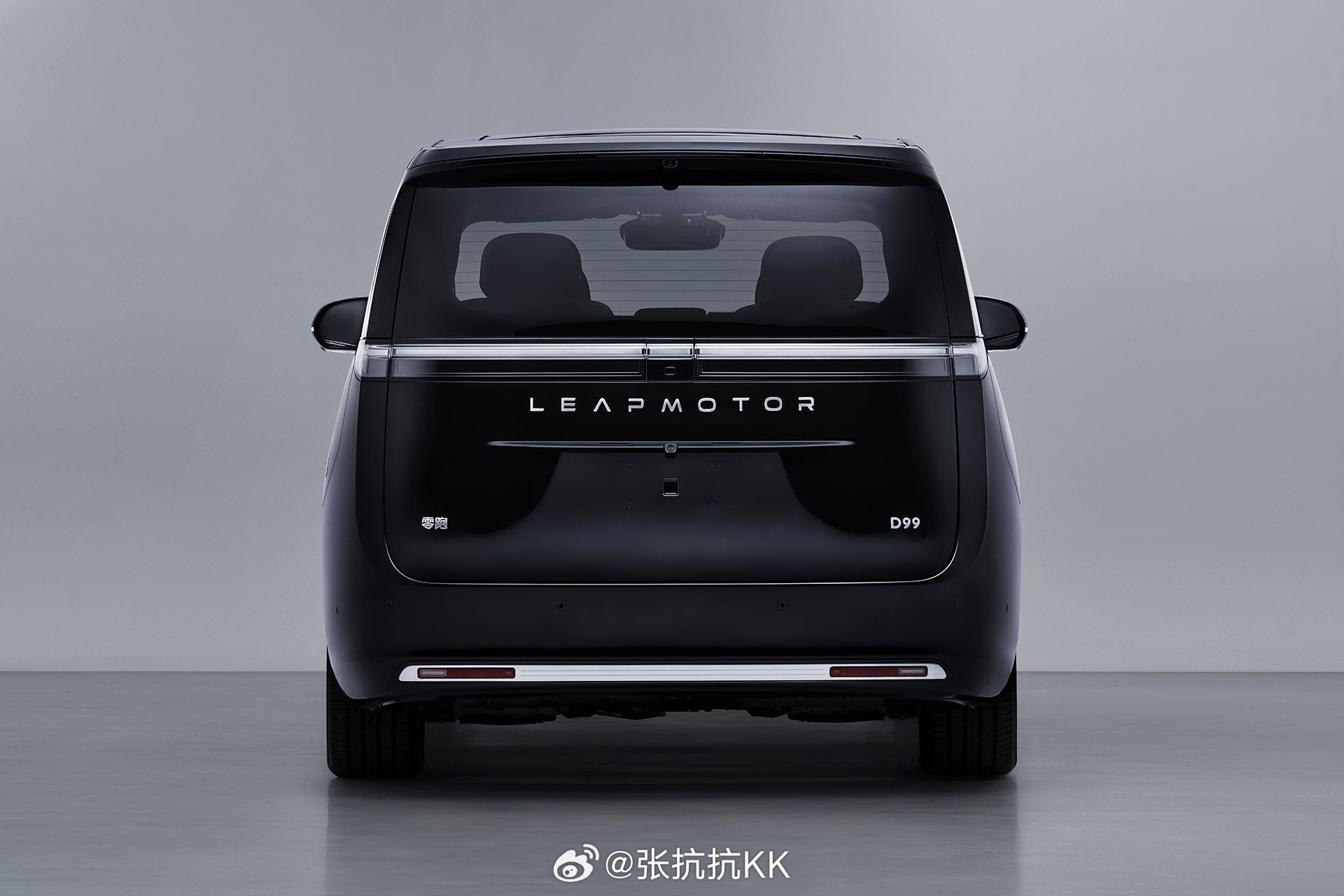 第405批工信部公示，没人关注零跑D99这款车吗？ 有两个特点，一是电池大，二是