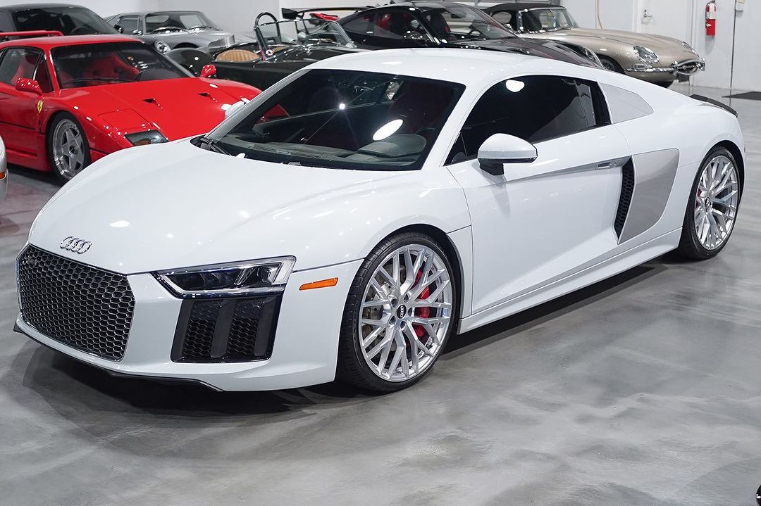 奥迪 R8 V10 Coupé（“Suzuka Grey”/铃鹿灰） ​​​