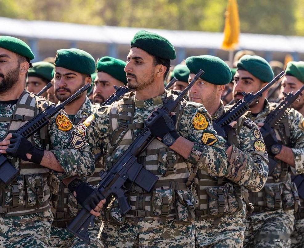 突发消息！伊朗直接警告美国！针对美国准备联手以色列对伊朗实施军事打击或者对其高层