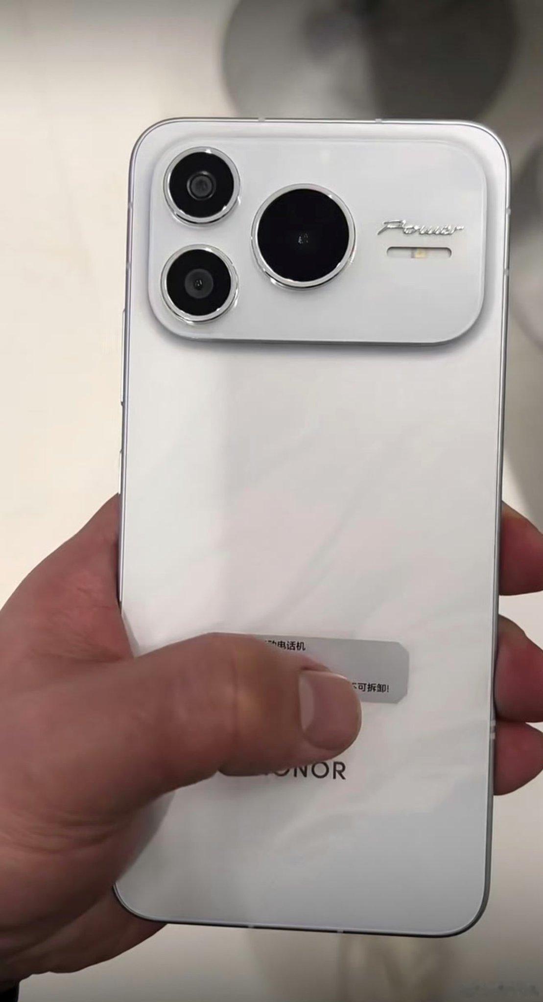 荣耀 Power2真机，这个外观你们觉得怎么样数码新机来了