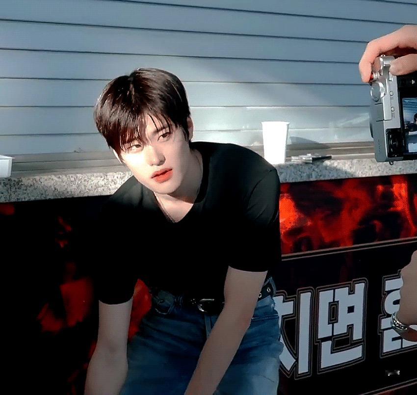 继续刷管去了😑 