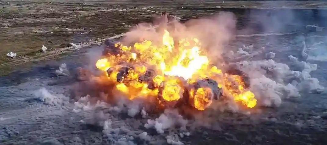 乌克兰外交部长安德烈.西比哈发帖，
敦促中国和印度要求俄罗斯停止对核能设施的袭击