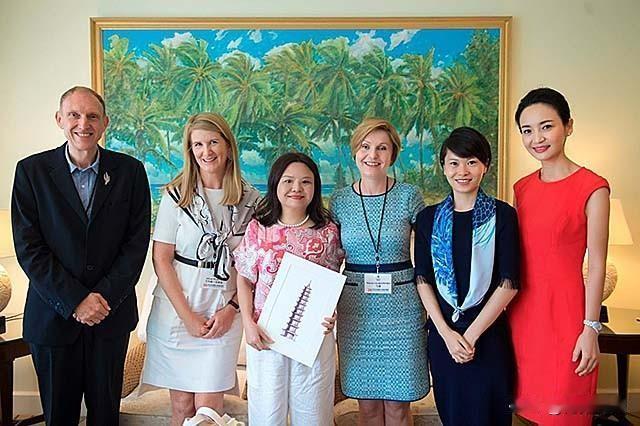 “中国的钱我是不会还的！”中国女企业家在国内贷款200亿不还，转身却白送美国96