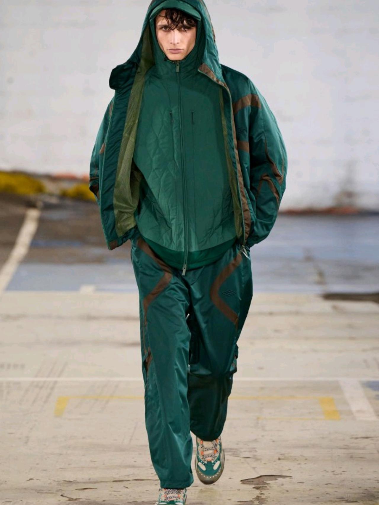 White Mountaineering 2026秋冬男装系列，廓形主打宽松松弛