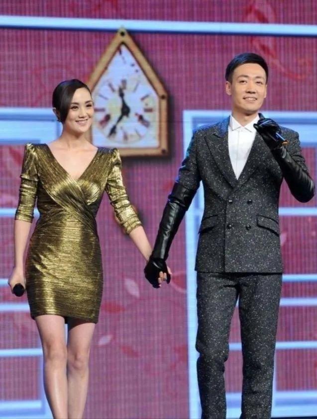 朱媛媛讣告的3个细节

1、辛柏青称呼她是“演员朱媛媛”，而不是妻子或者别的称呼