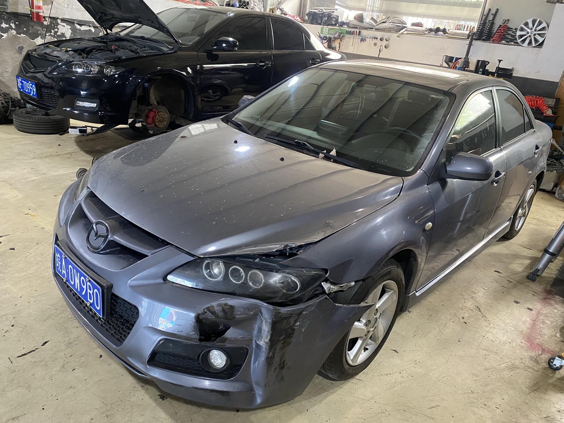 马自达6小事故修复钣金喷漆