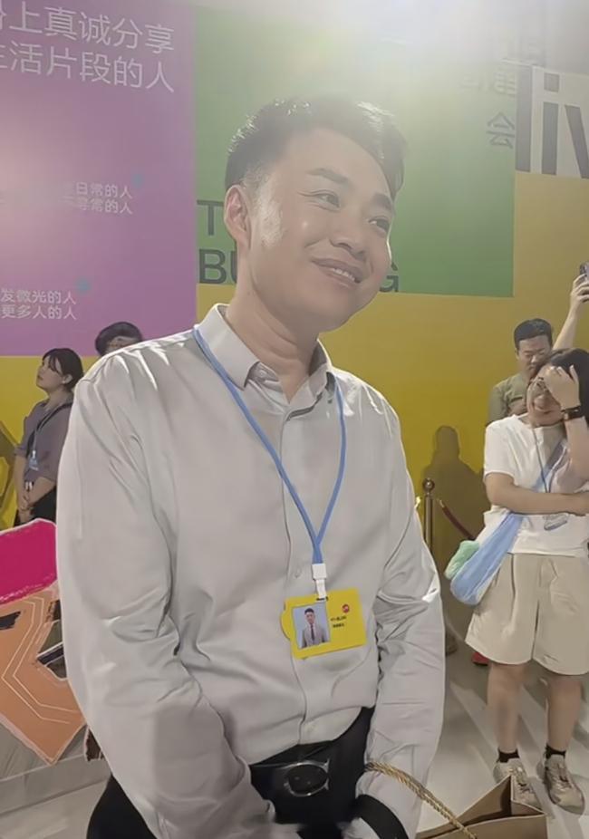 #陶勇说对每一天的生活都很期待# 陶医生不仅医术高超，更是一位生活的艺术家，他用