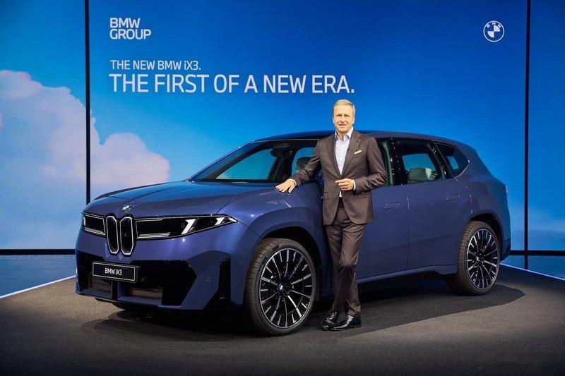 新世代BMW iX3，9月5日在慕尼黑迎来全球首发。[微风]超感智能座舱以减法对