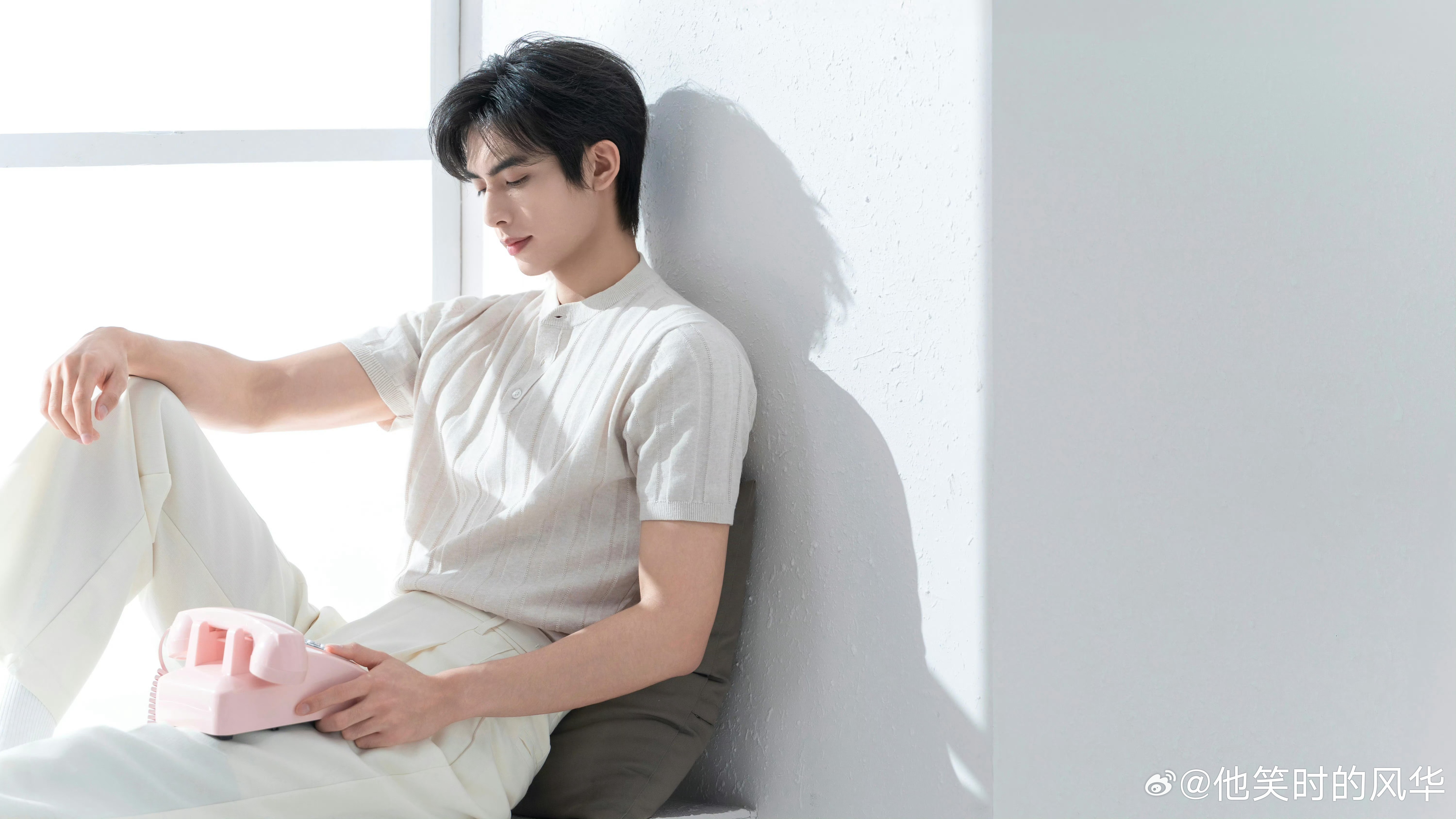 宋威龙27岁的第一个代言 生日当天喜提新代言，品牌太会了！一个月连拿下三个，《骄