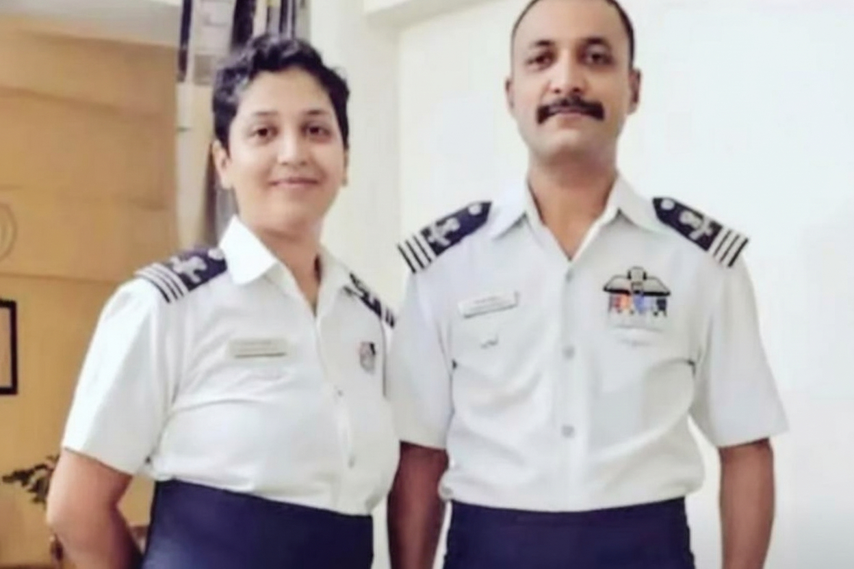 印度光辉战机坠机飞行员是印度空军精选出来的精英飞行员，他就是纳梅什·西亚尔中校。