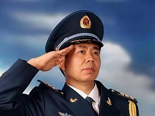 军事专家戴旭曾说：“你们美国有能力把我们的沿海城市打烂 —— 无所谓，我们承受得