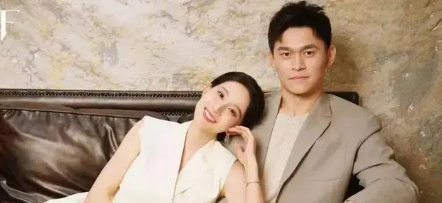孙杨张豆豆婚姻困局

时间观念差+模板化人设=互相消耗

孙杨和张豆豆的矛盾，本