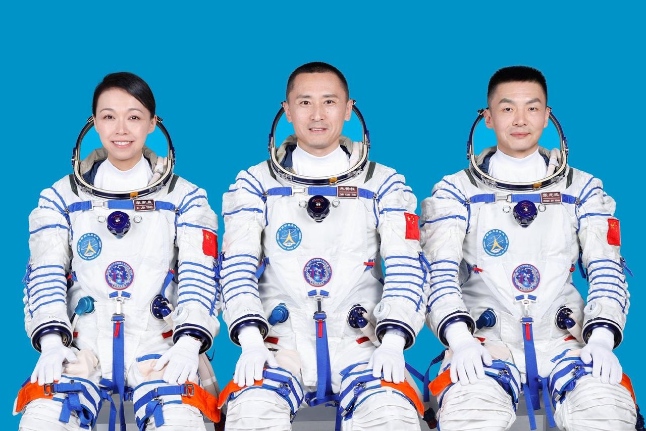 他们会是谁在轨留一年？