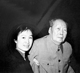 毛主席临终前，留在人世间的最后一句话是：我很难受，叫医生来。1976年9月，毛主