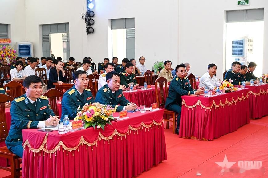 2025年9月20日越南防空空军367师导弹93团举行建团20周年纪念仪式并收到
