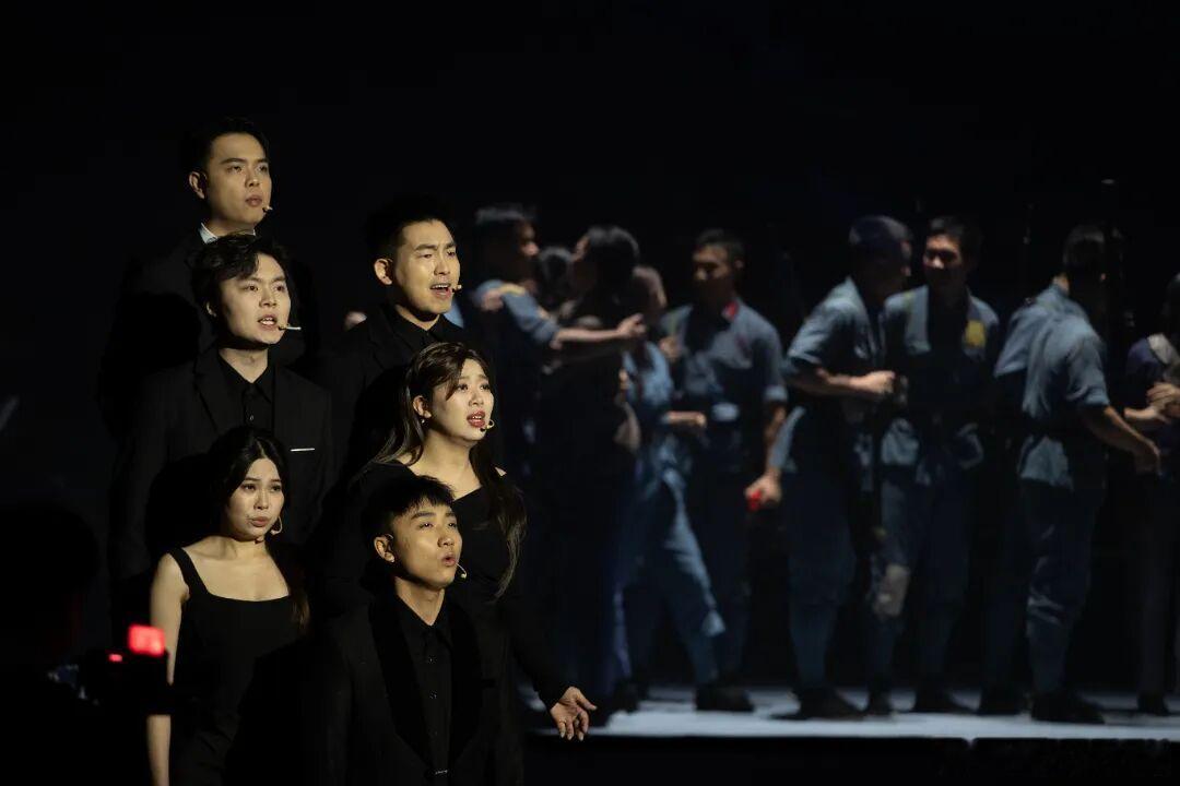 厉害了武警哥[超话] 震撼上演！粤港澳青年国防教育音乐会在广州奏响 ​​​