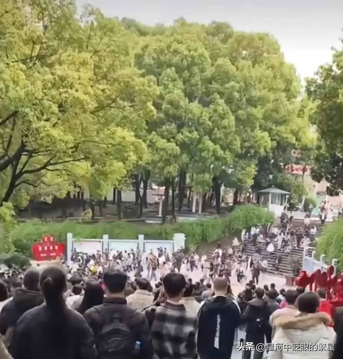河南考试事件
全面取消成绩，全部重新考！
明明是好事，为什么很多人葾气这么大？