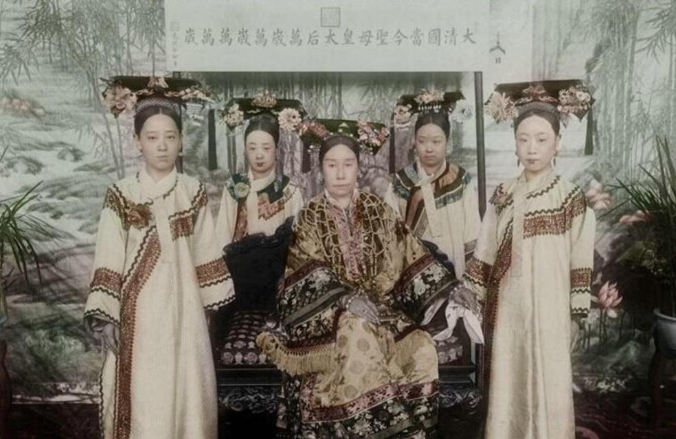 杀掉慈禧太后光绪能改变清朝结局？溥仪：太天真！他承担不起后果。清朝后期的腐败统治