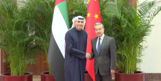 急了！阿联酋特使直奔北京，这次要抱牢中国 “靠山”

北京时间 3 月 18 日