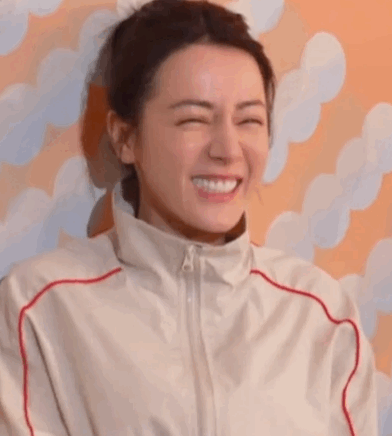 😁😁😁好傻好可爱的一只坨已成为我近期最爱用表情迪丽热巴钰珑💖电影功夫女足