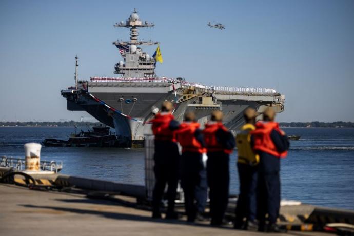 特朗普又干了一件让全世界军事圈目瞪口呆的事。

8月13日，白宫宣布，特朗普签署