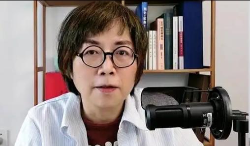 赖清德推行“台独”举措，是为了实现两岸和平吗？黄智贤的观点真是越来越离谱了。
 