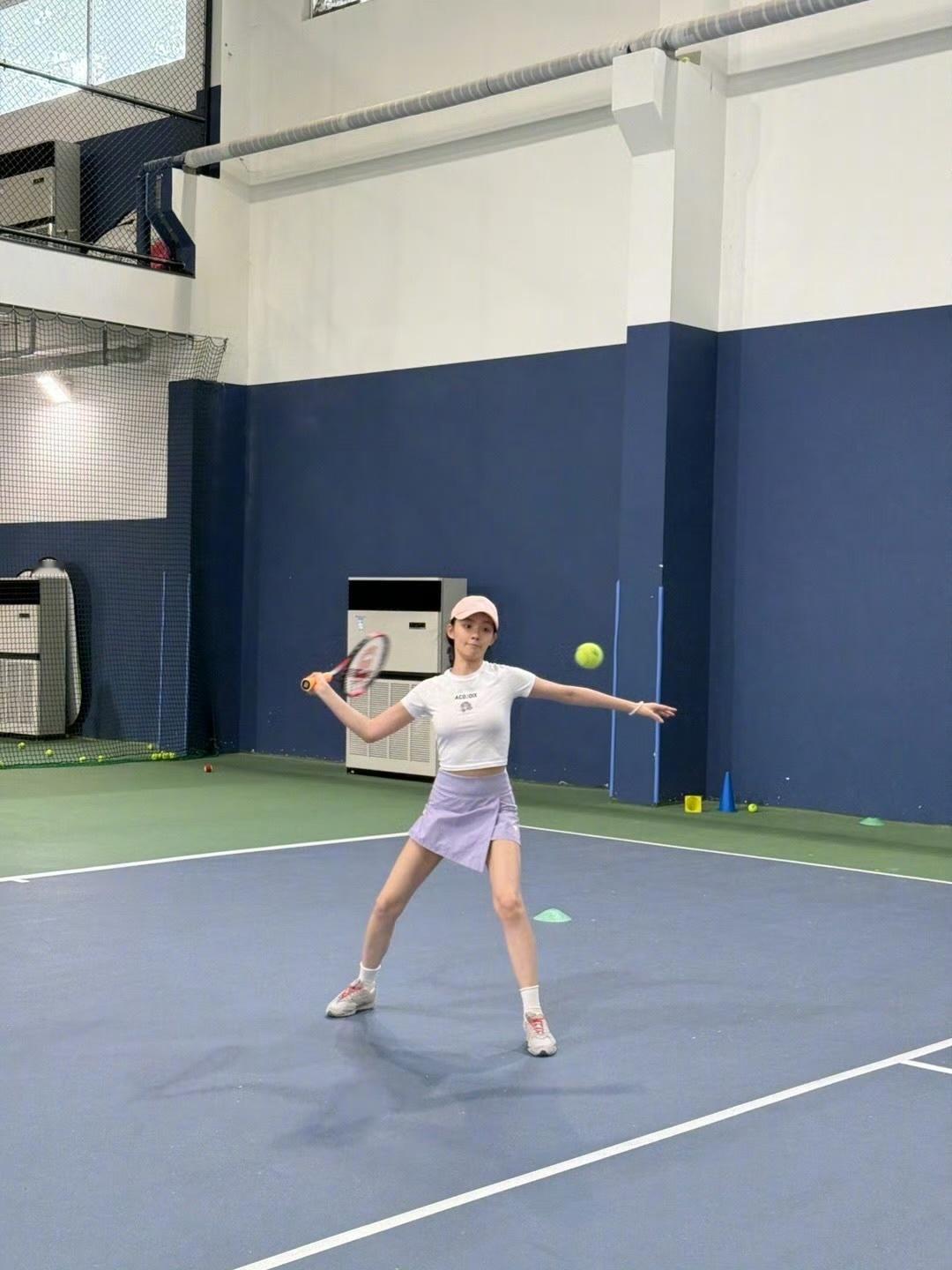 林允 🎾 网球运动live图 ​​​