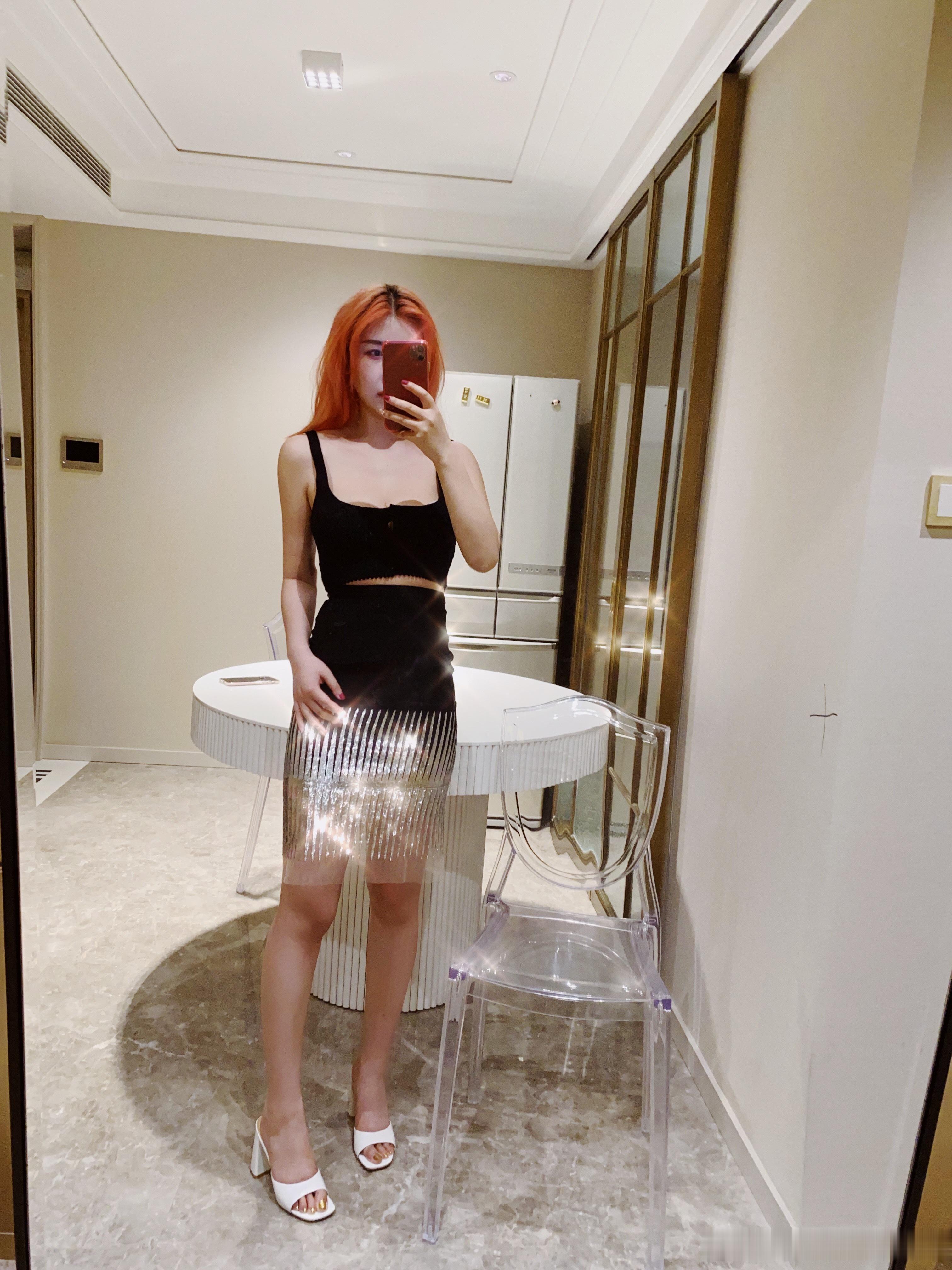 我之前也瘦过的！我会努力的！36码的衣服我会再穿上去的！！[泪][泪][泪]我努