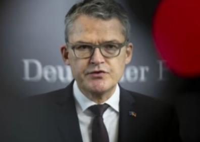 这几天国际军事圈都在议论德国专家那番话，说中国现在的军事实力已经让美国感到束手无