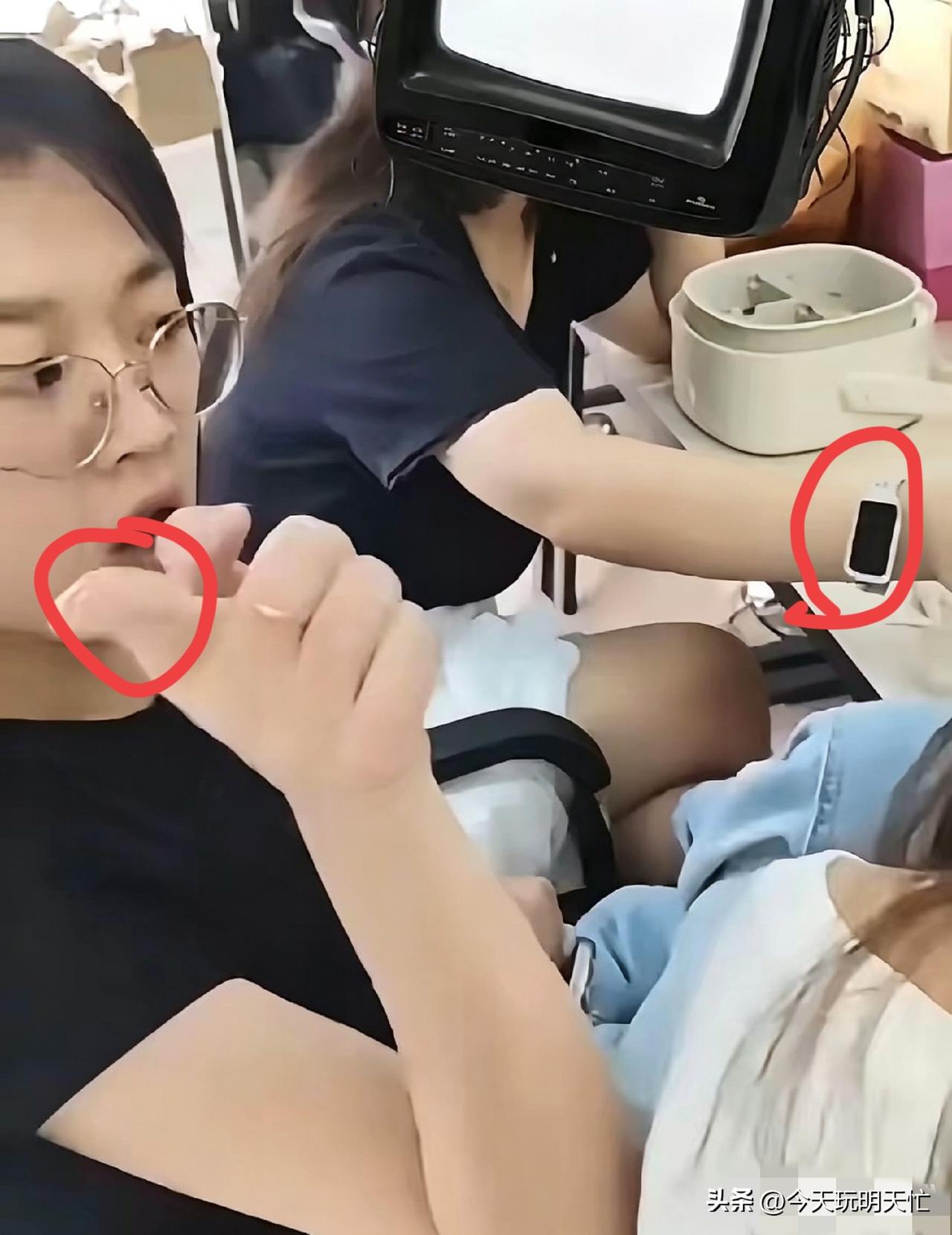 后续来了！就为几十块外卖，女子彻底翻车社死，公司也跟着遭殃。
 
前段时间吵架走