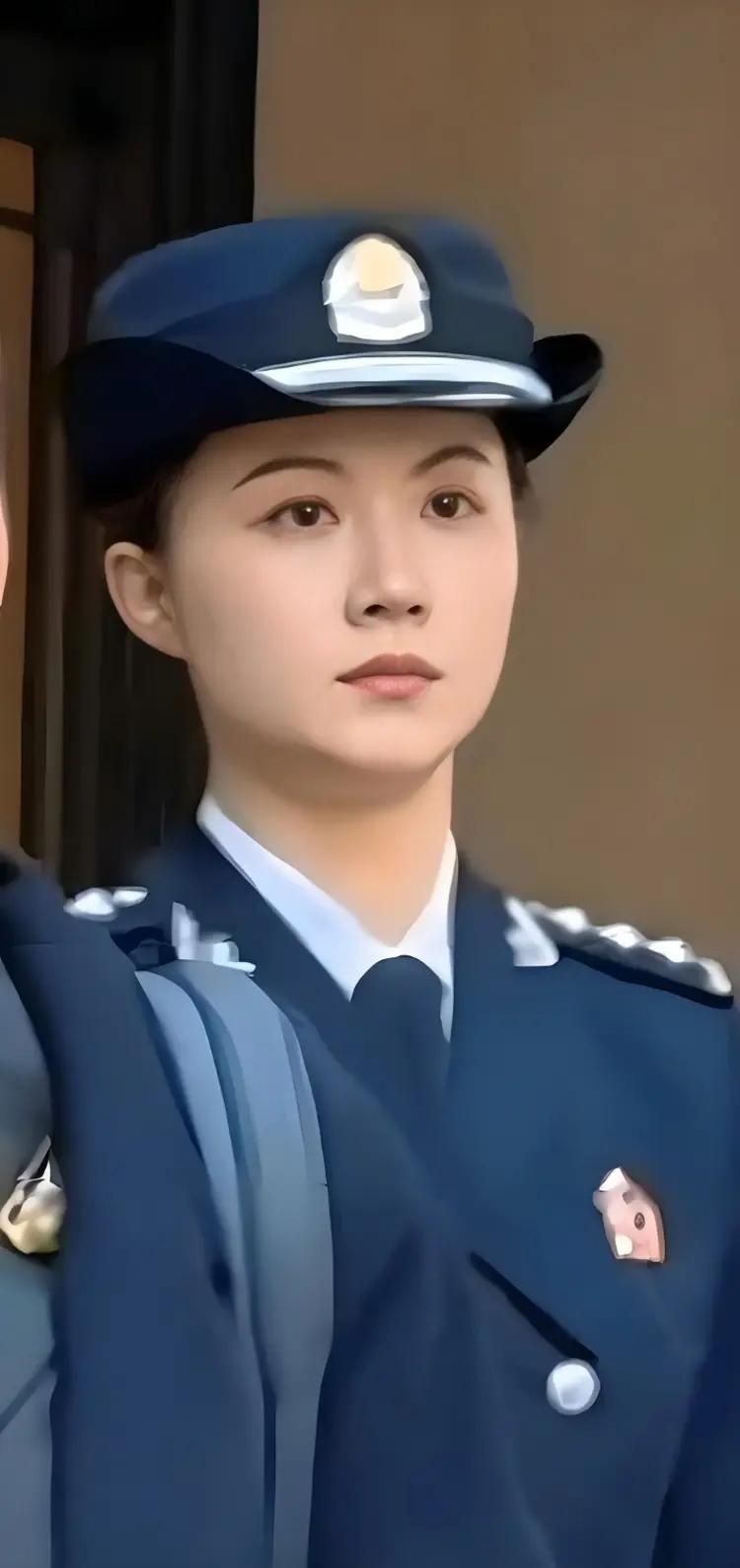 飞檐走壁视觉冲击强呀👏
严月霞这绝技惊艳世界
中国武术博大精深，渊远流长，没有