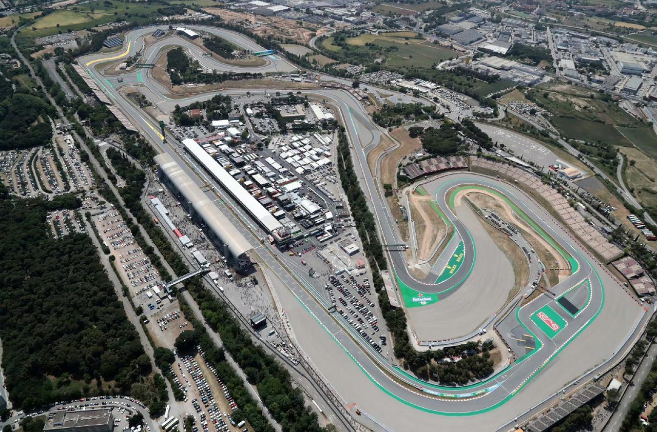 F1马德里站中有一条隧道也具有一定的观赏价值。
很多人的注意力都没有注意到，在F