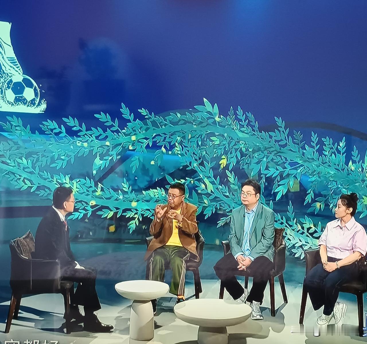 我认为重要。因为门当户对是一种比较平衡的社会生活关系。
你说得在理。门当户对，本