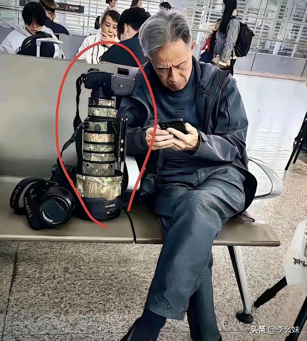 这是背了一套房在身上吗