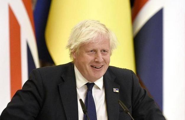 英国前首相鲍里斯·约翰逊在新首相就任7月20日在电视节目中表示：“我希望从安迪·
