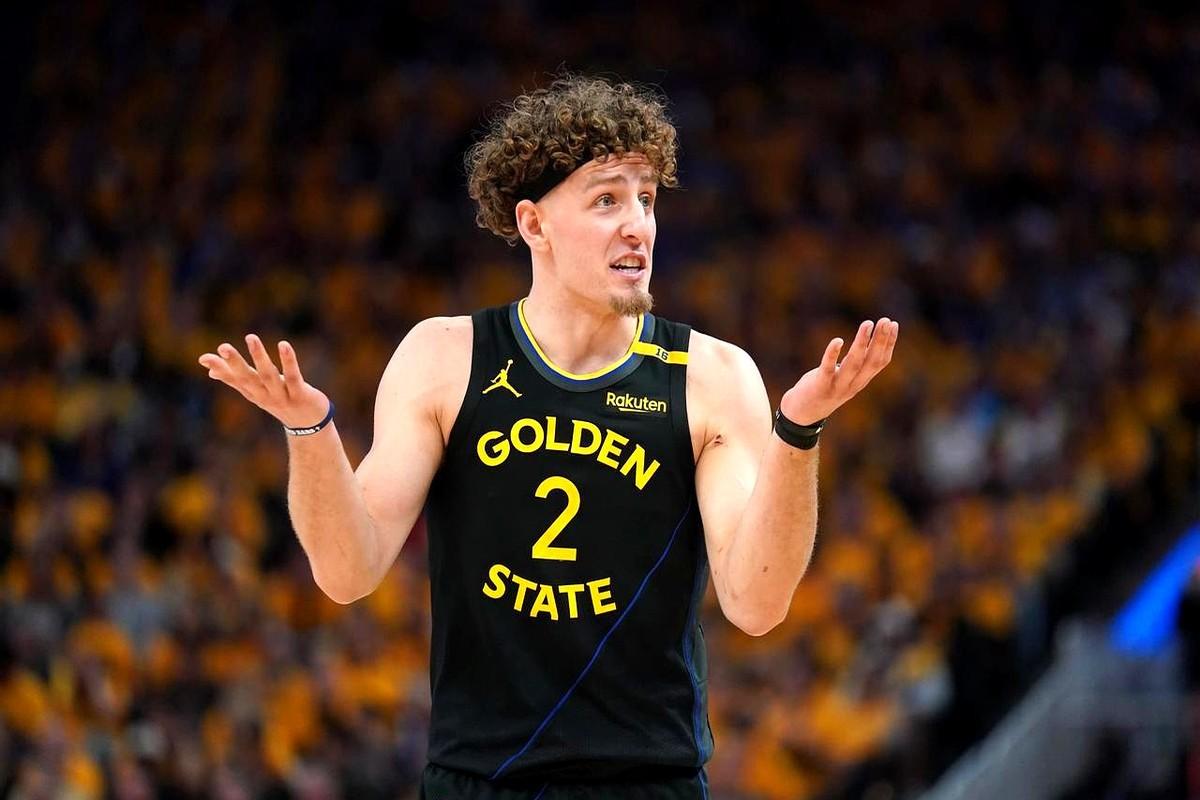 很多球迷不理解勇士是怎么被开拓者逆转的？库里复出砍38分都赢不了，这输得确实让人