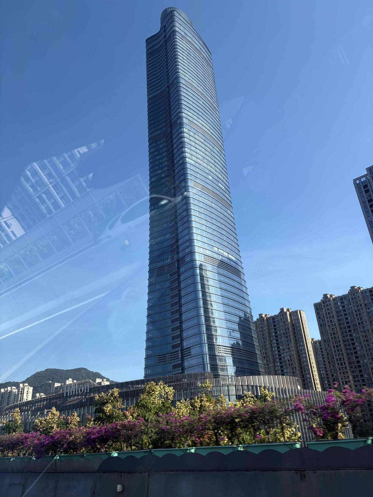 美国现在又对格陵兰岛觊觎，美国现在是不是疯了？

美国对格陵兰岛的动作，不是“疯