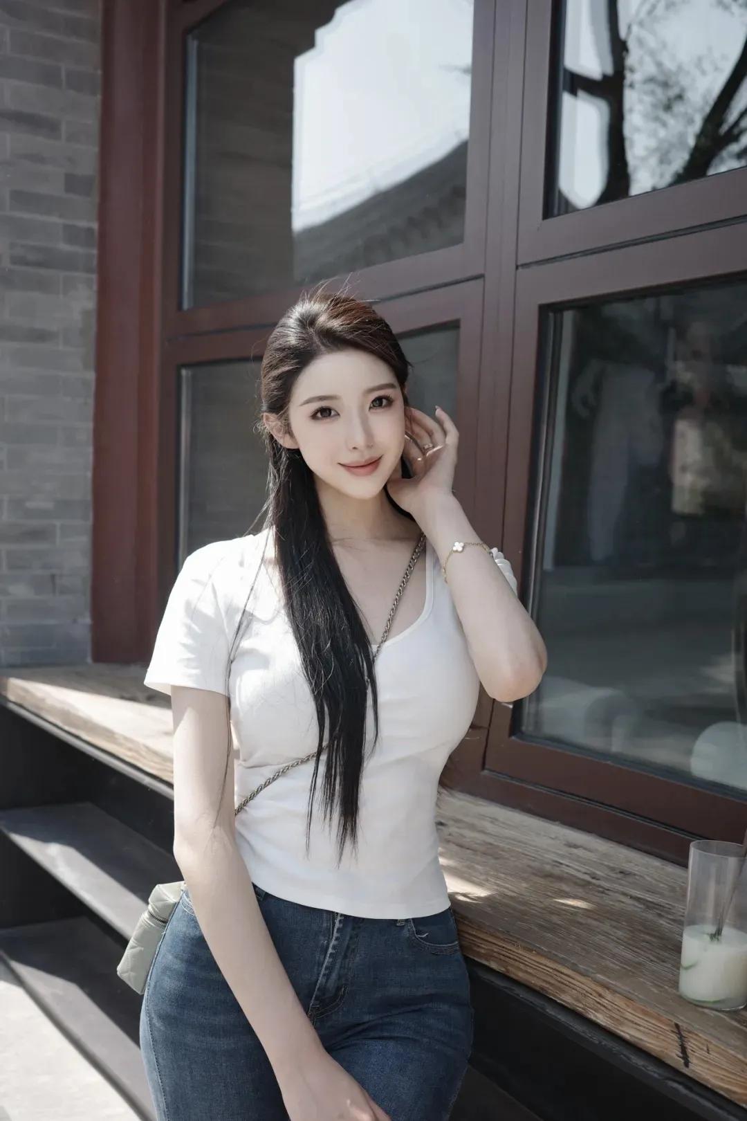 穿牛仔裤拍照，6个姿势，上镜显身材，美美出大片