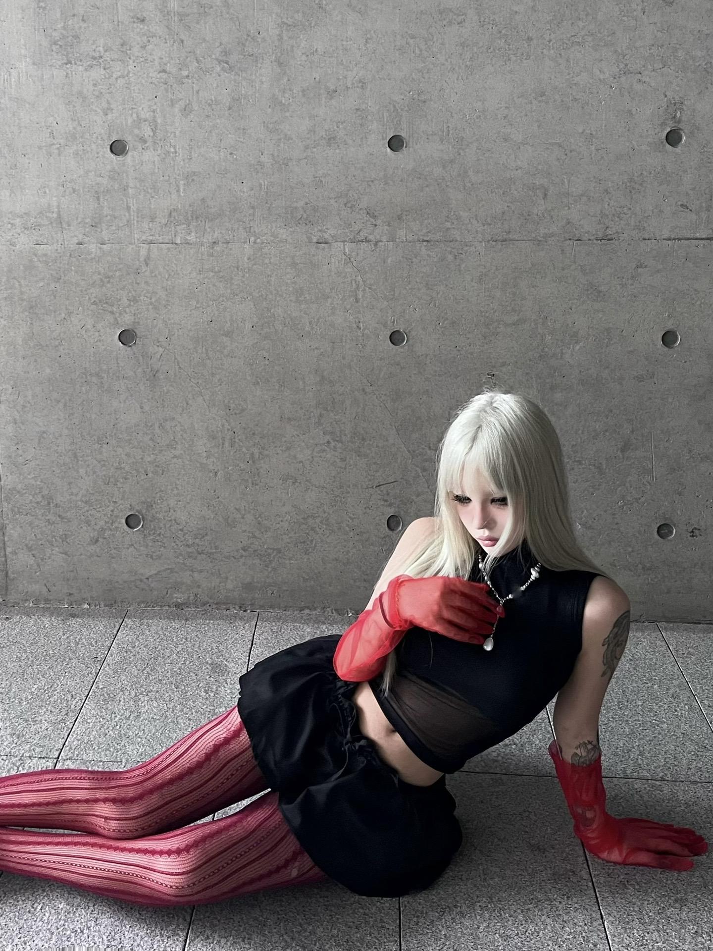 我总是心软 你说句想我你再不好也一笔勾销