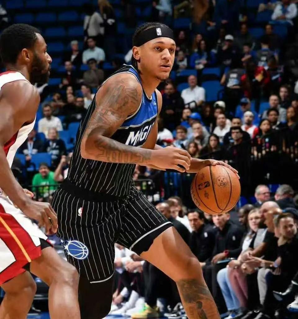 热火、魔术和老鹰交手战绩简直就是互相克制：

1、魔术对阵热火——战绩5胜0负（