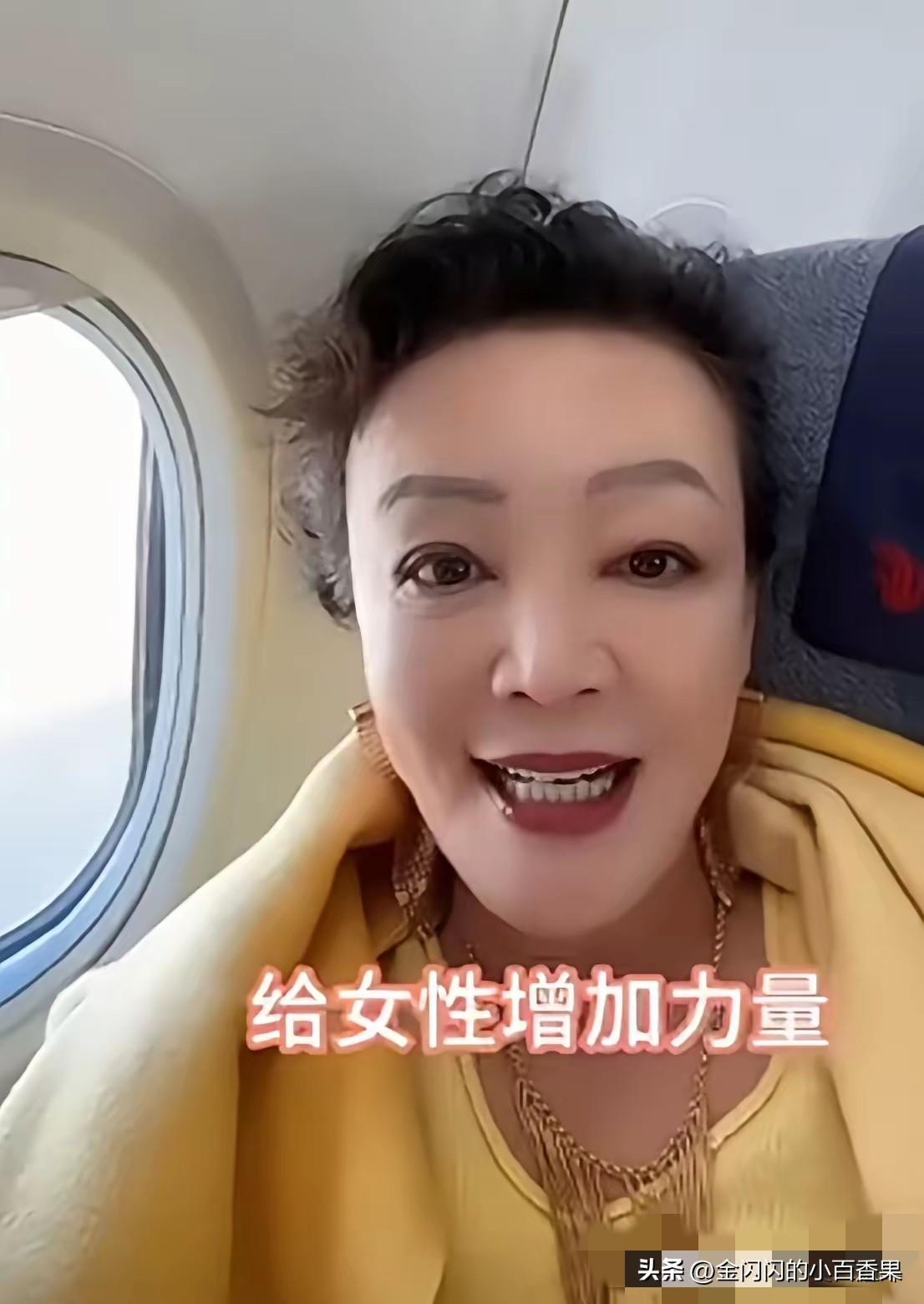 马小梅前脚小女人直播还累，后脚张兰大女主锤子就重击下来，包含女性不是谁的附庸，是