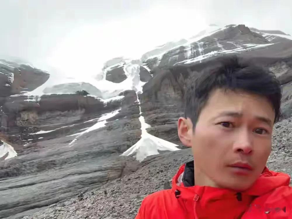 驴友搭子情不可靠，35岁男子徒步成都大邑县大雪塘失联已超过1个月。根据当地媒体报