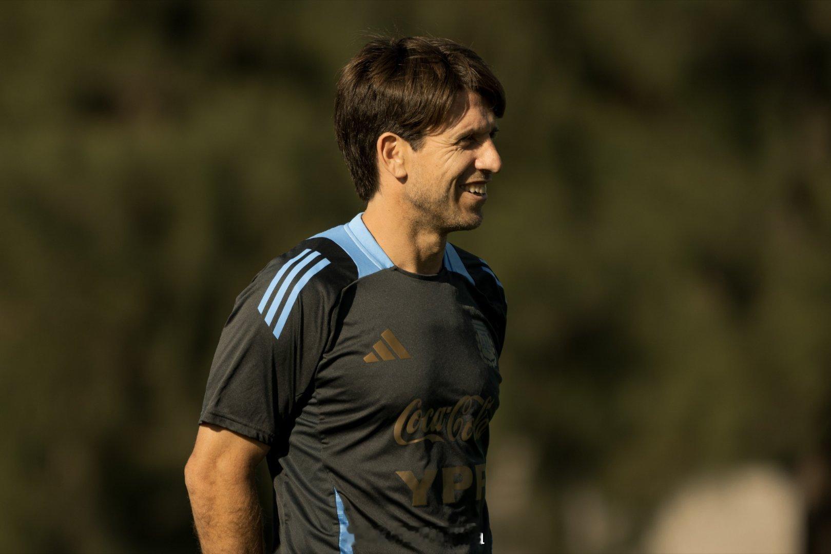 阿根廷U20国家队 当地时间周三下午6点，阿根廷国青将前往智利。世青赛首场比赛将