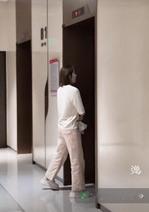 我一米六的个子，能不能配的上你这大高个！[大笑]